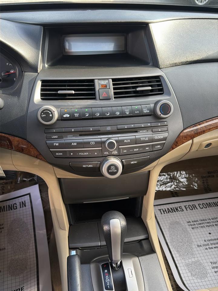 Honda Accord EX Sedan AT 2012
