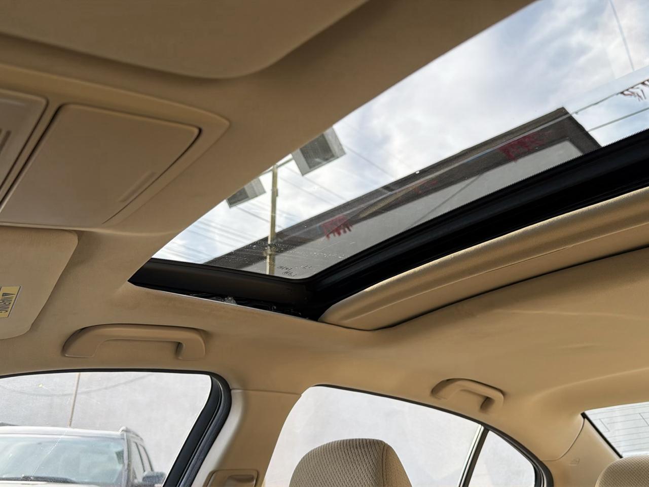 Honda Accord EX Sedan AT 2012