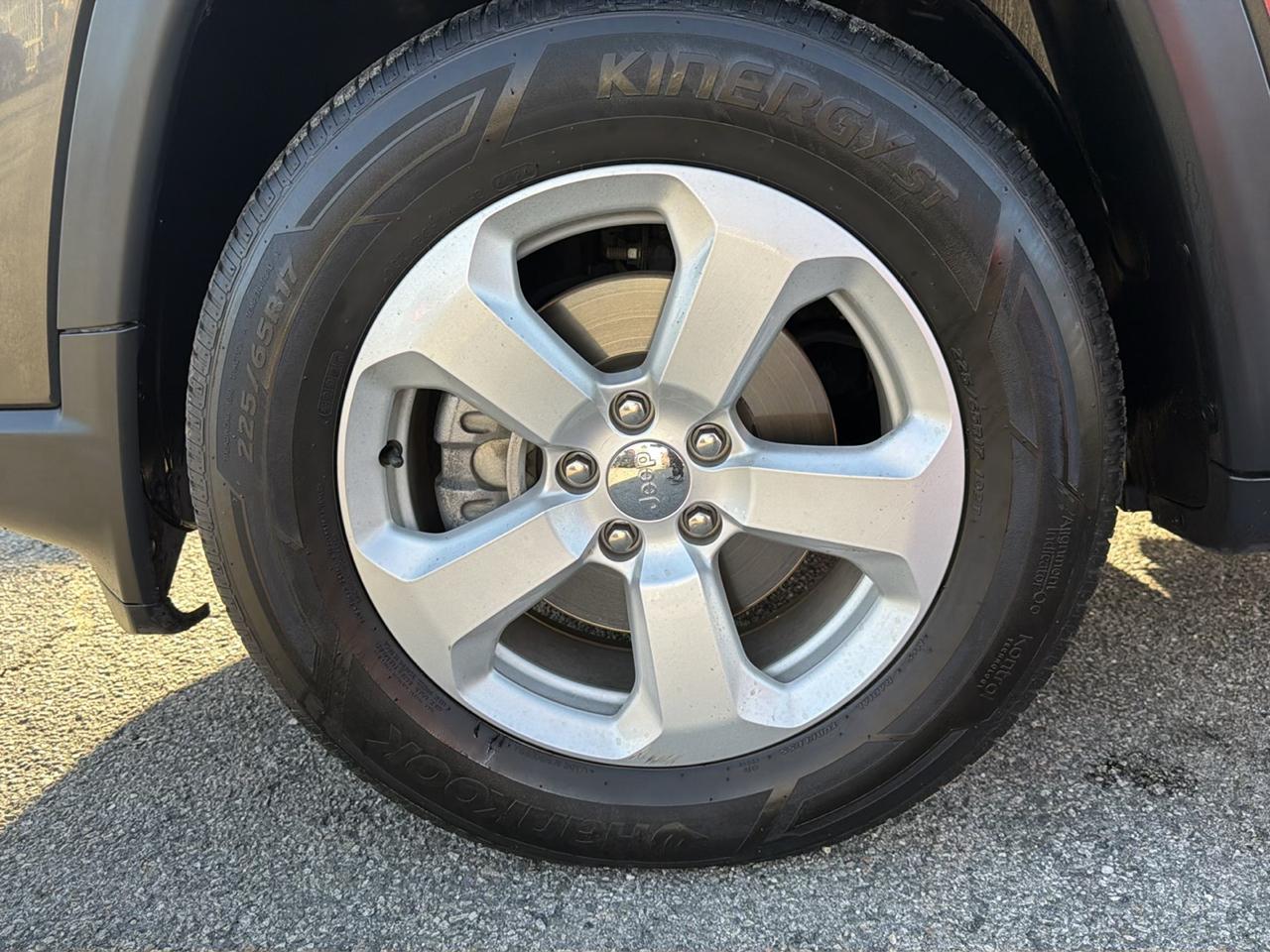 Jeep Compass Latitude FWD 2019