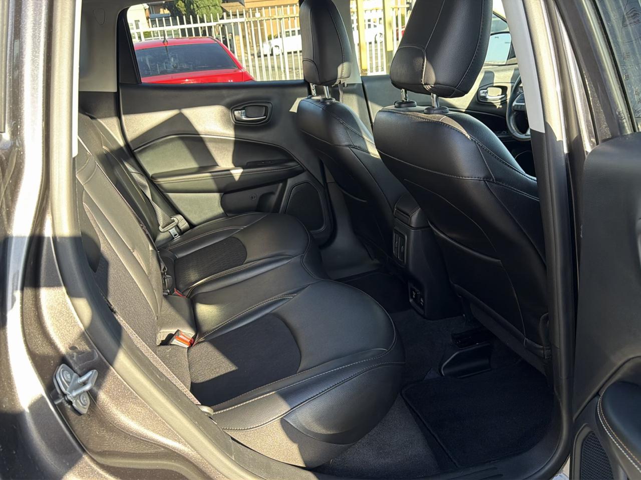 Jeep Compass Latitude FWD 2019