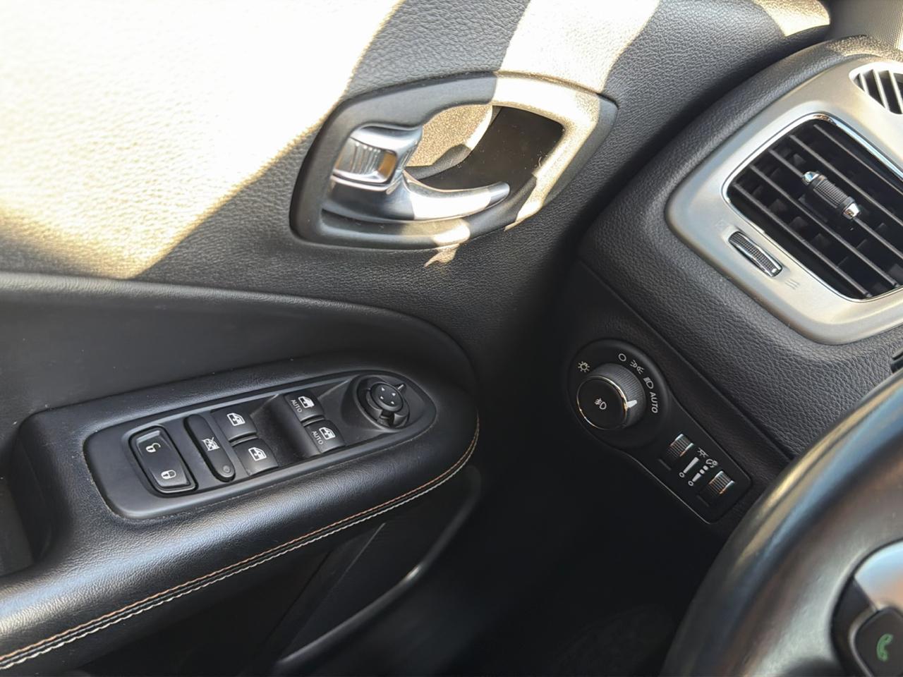 Jeep Compass Latitude FWD 2019