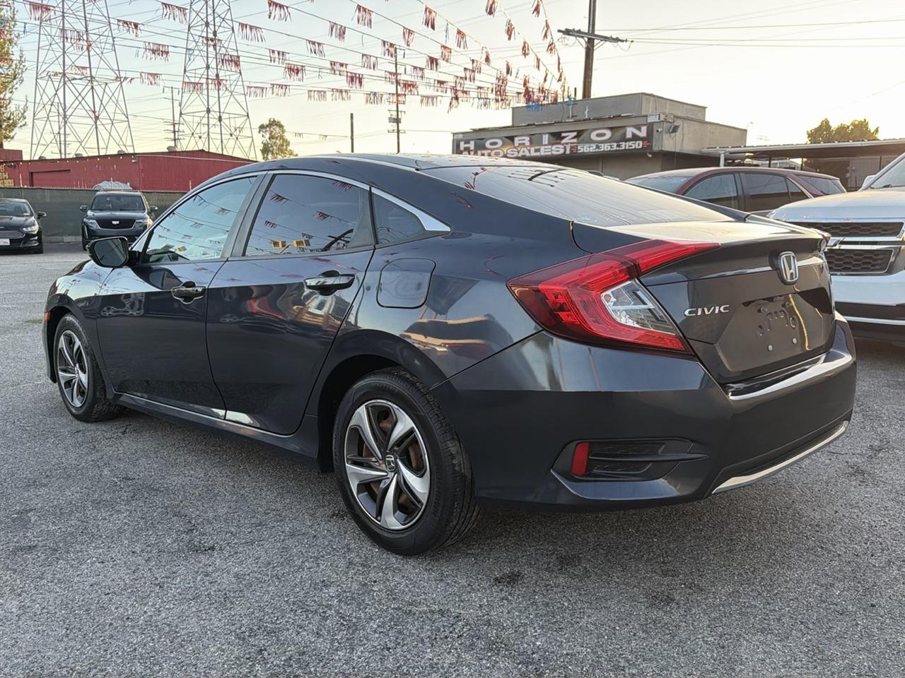 Honda Civic 4dr Sdn LX Auto 2019