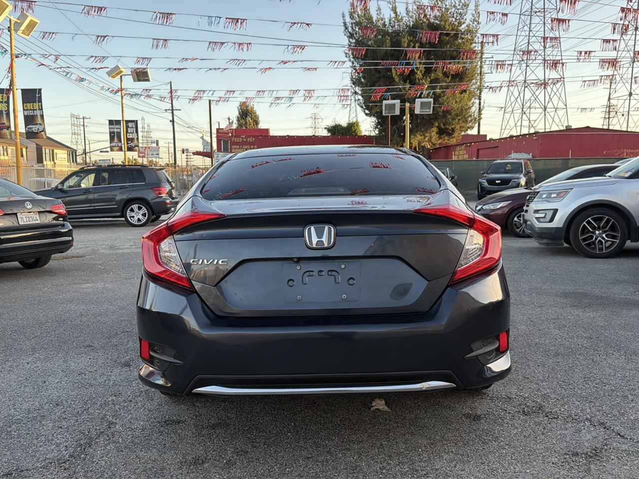 Honda Civic 4dr Sdn LX Auto 2019