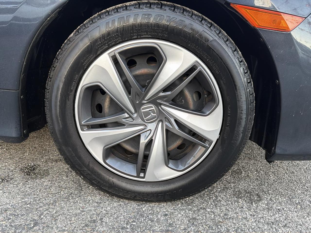 Honda Civic 4dr Sdn LX Auto 2019