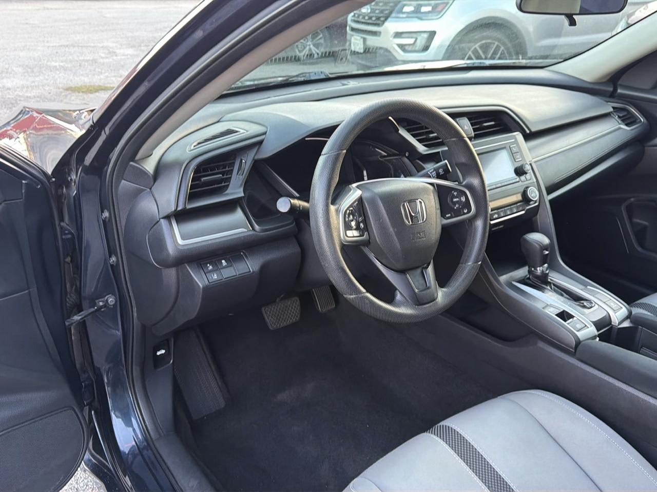 Honda Civic 4dr Sdn LX Auto 2019