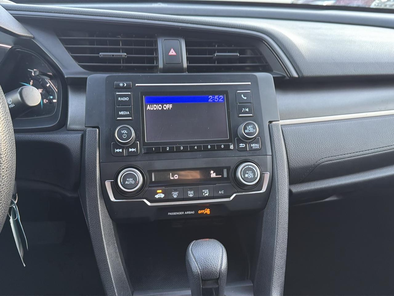 Honda Civic 4dr Sdn LX Auto 2019