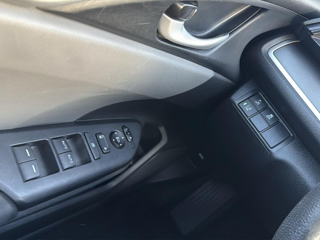 Honda Civic 4dr Sdn LX Auto 2019