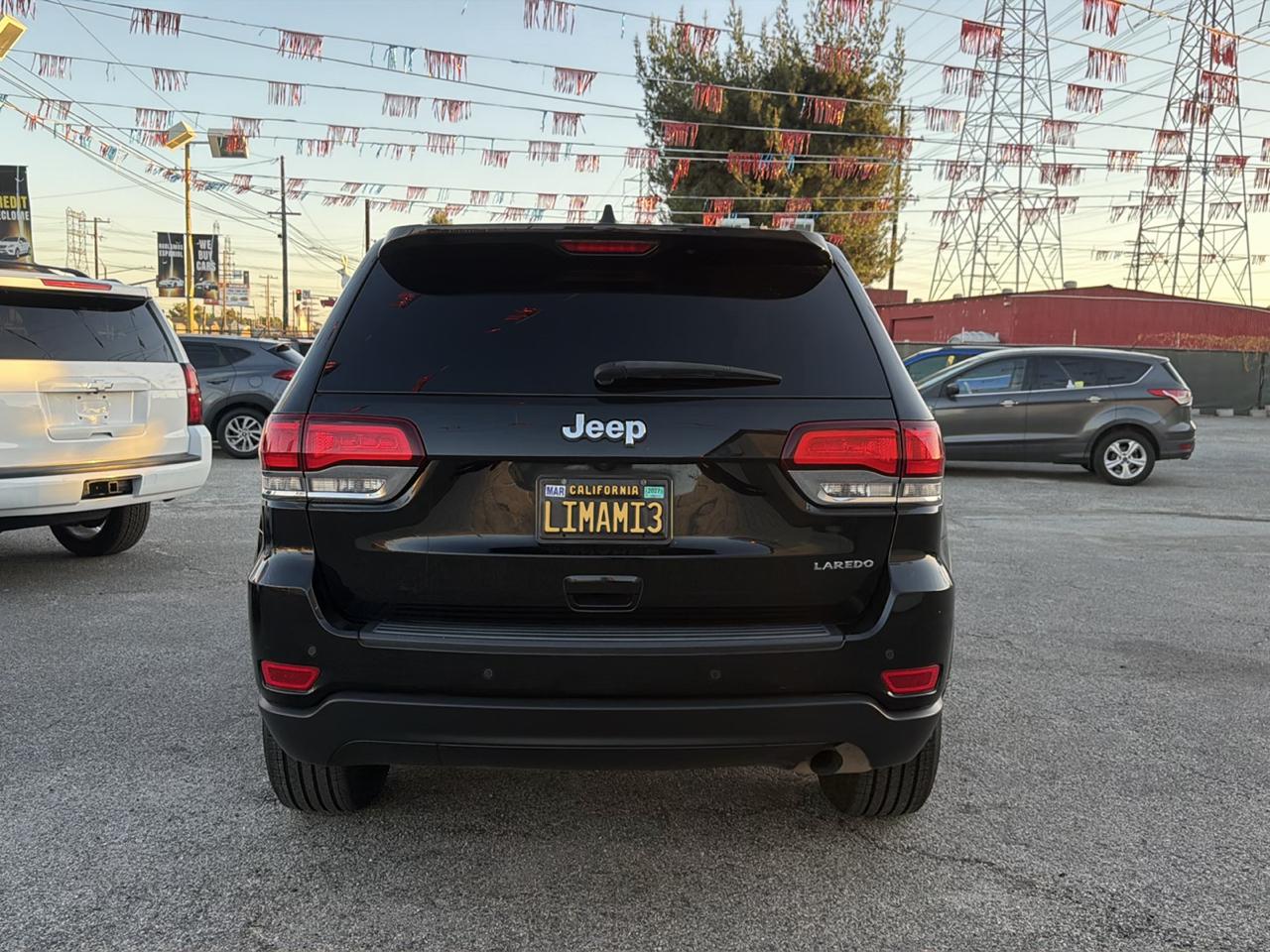 Jeep Grand Cherokee Laredo E 2WD 2021