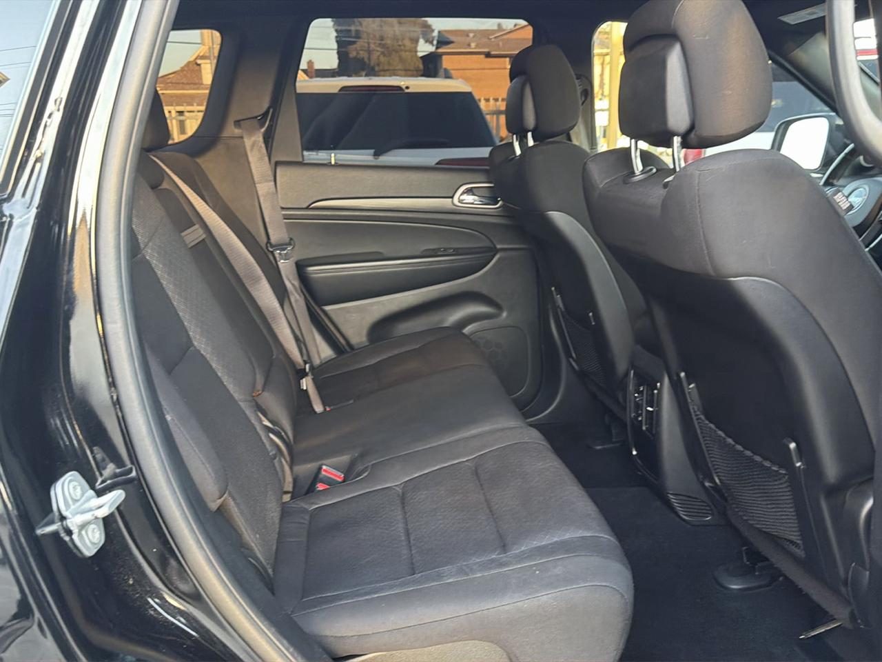 Jeep Grand Cherokee Laredo E 2WD 2021