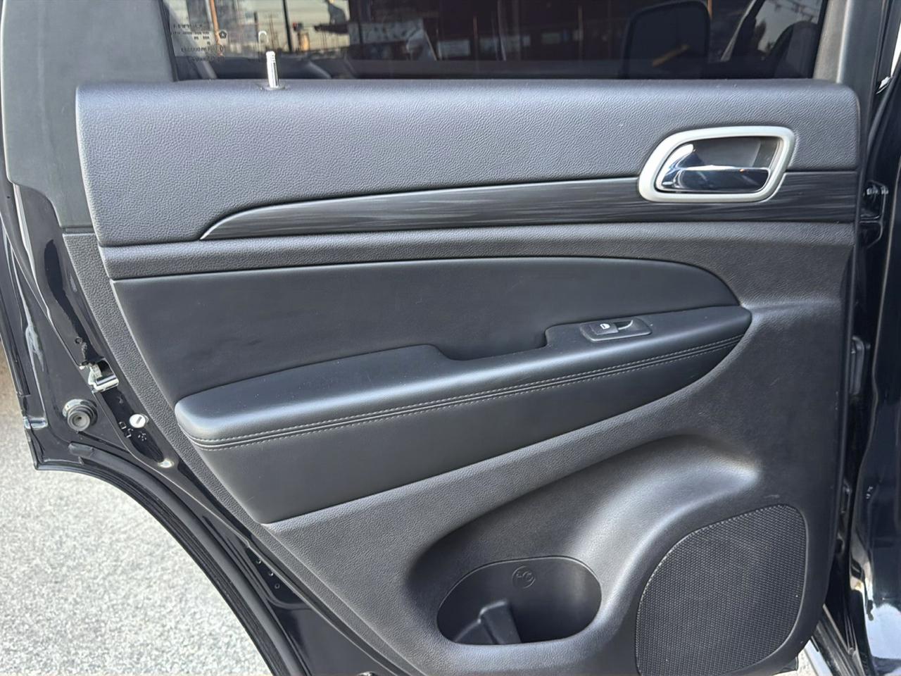 Jeep Grand Cherokee Laredo E 2WD 2021