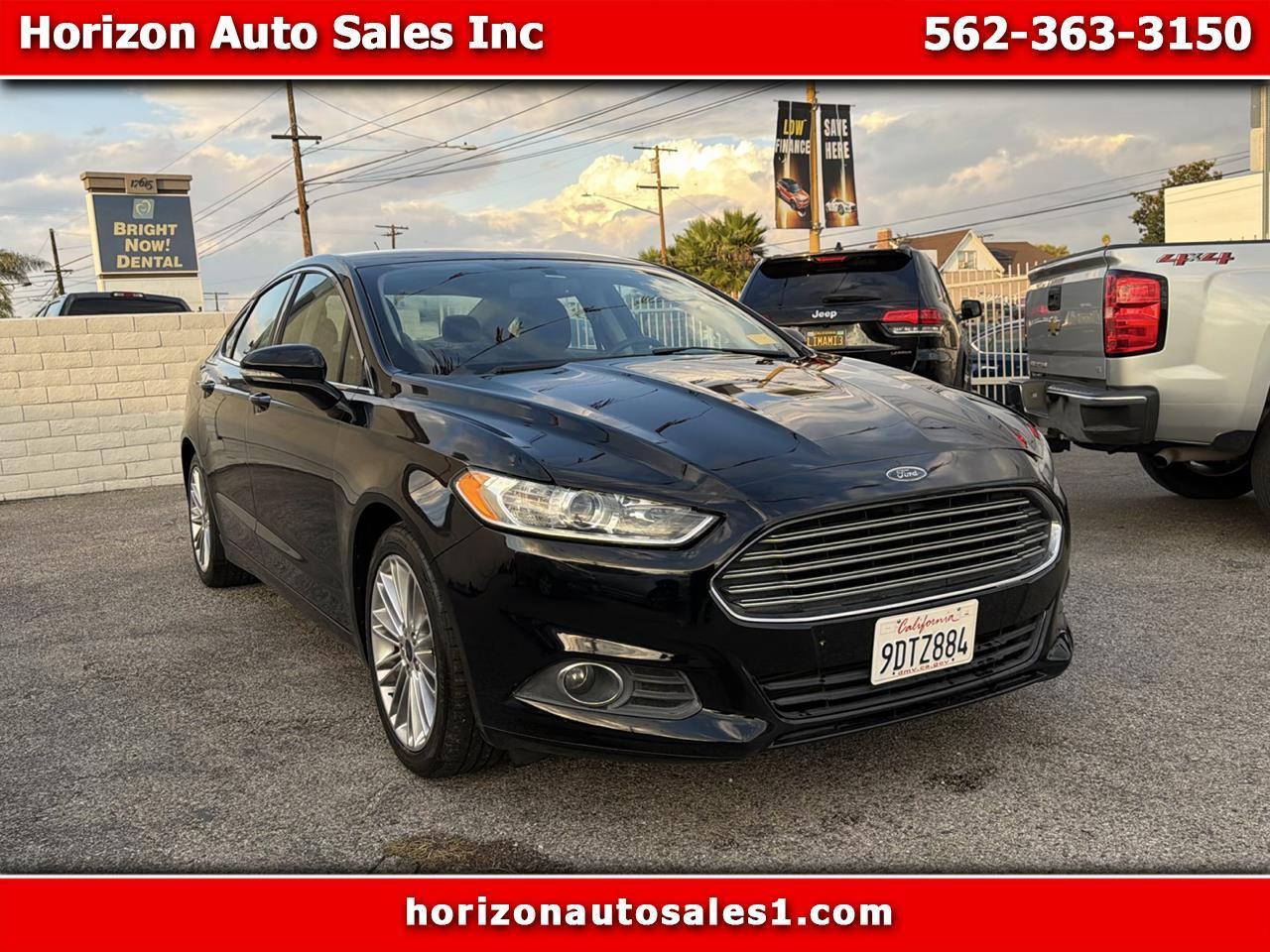 Ford Fusion SE 2016
