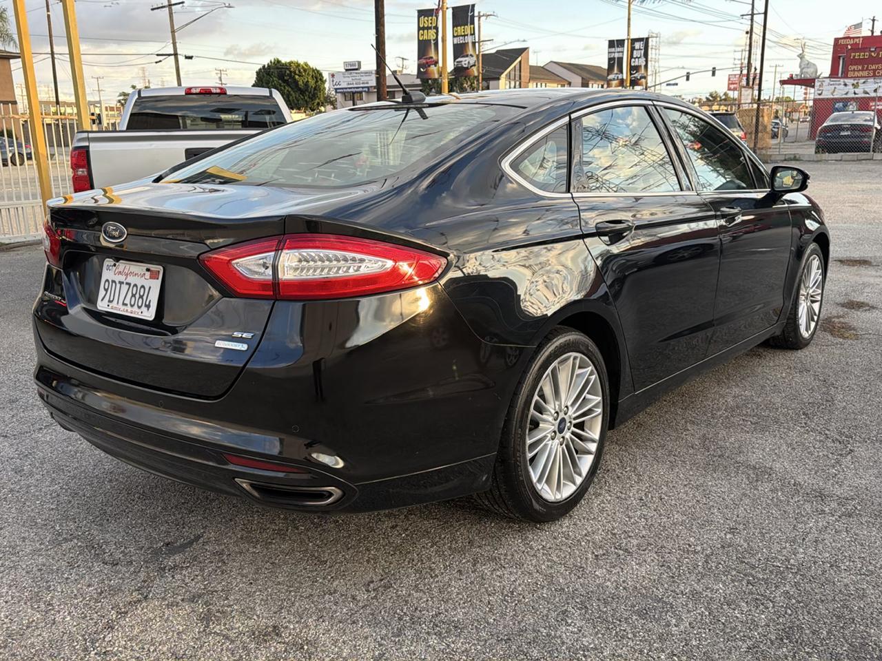 Ford Fusion SE 2016