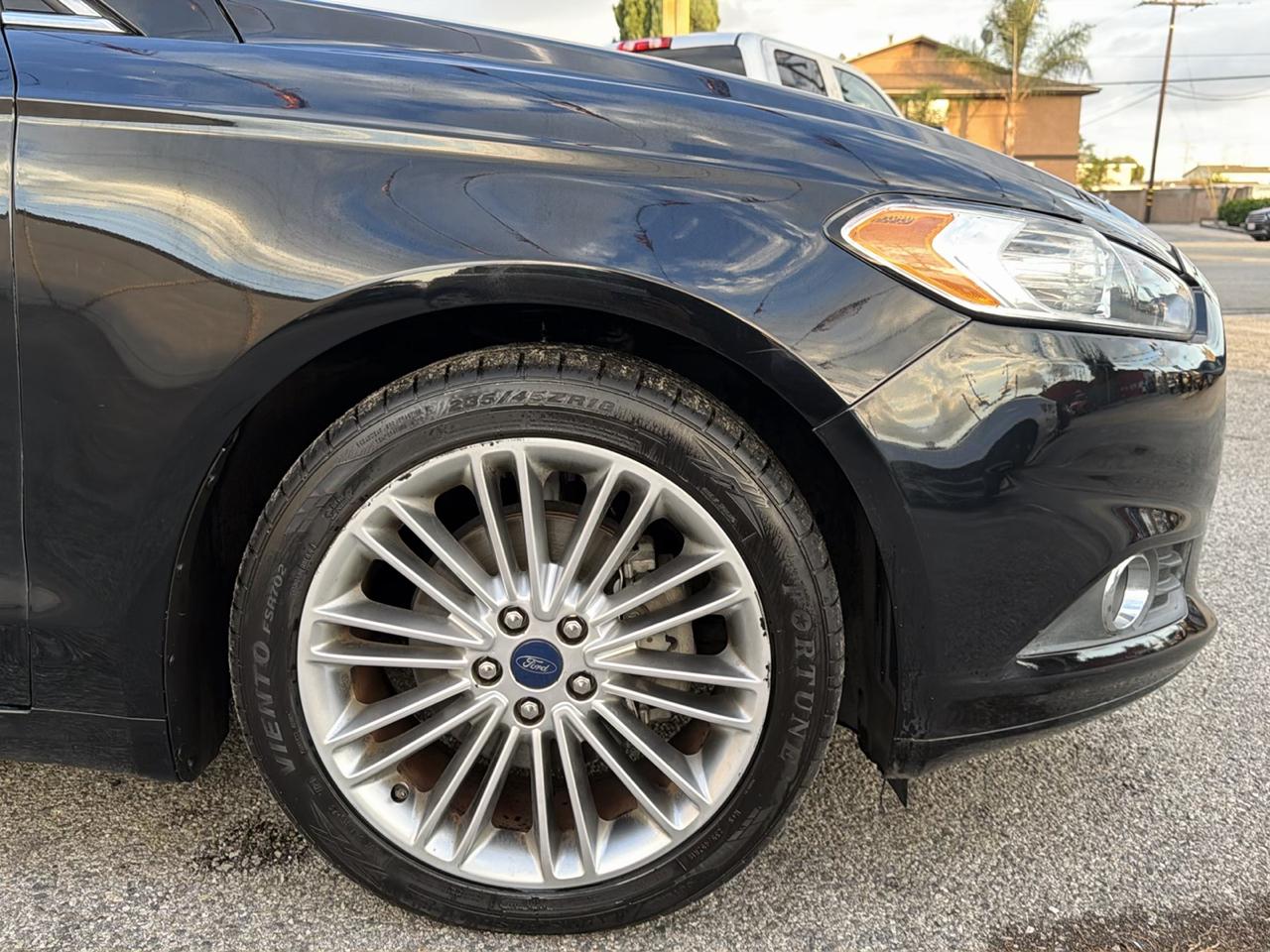 Ford Fusion SE 2016