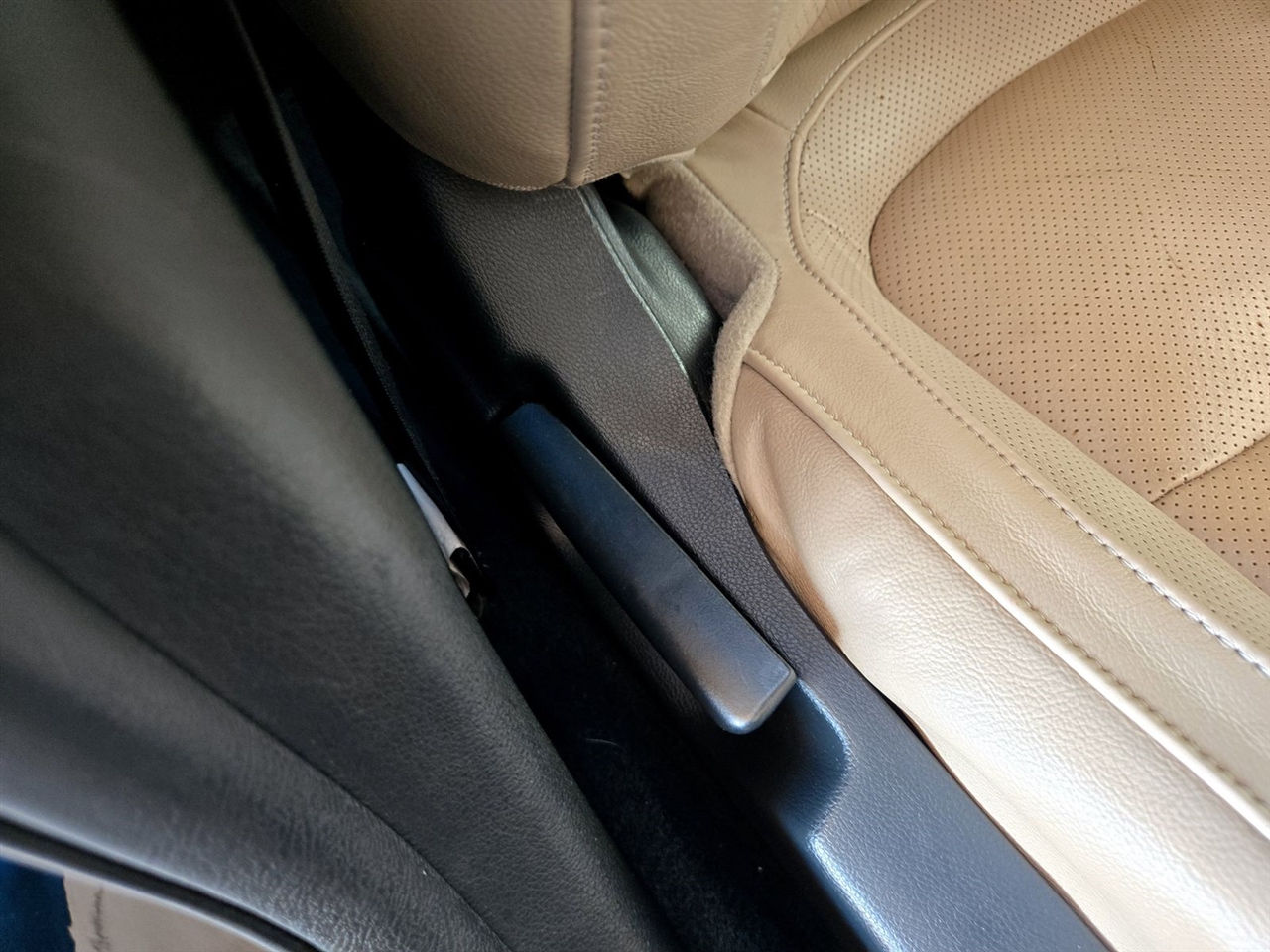 Honda Civic Sedan 4dr CVT EX-L 2016 Honda Civic Sedan 4dr CVT EX-L 2016