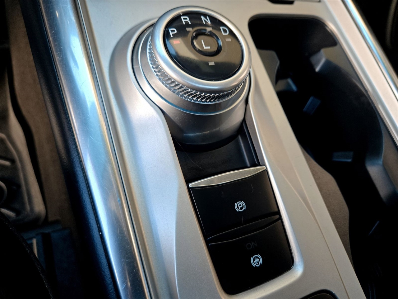 Ford Explorer XLT RWD 2022 Ford Explorer XLT RWD 2022