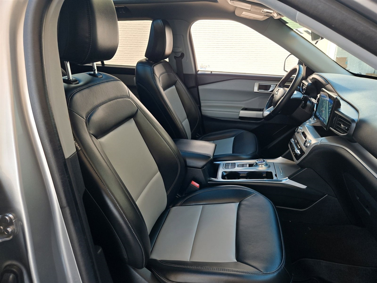 Ford Explorer XLT RWD 2022 Ford Explorer XLT RWD 2022