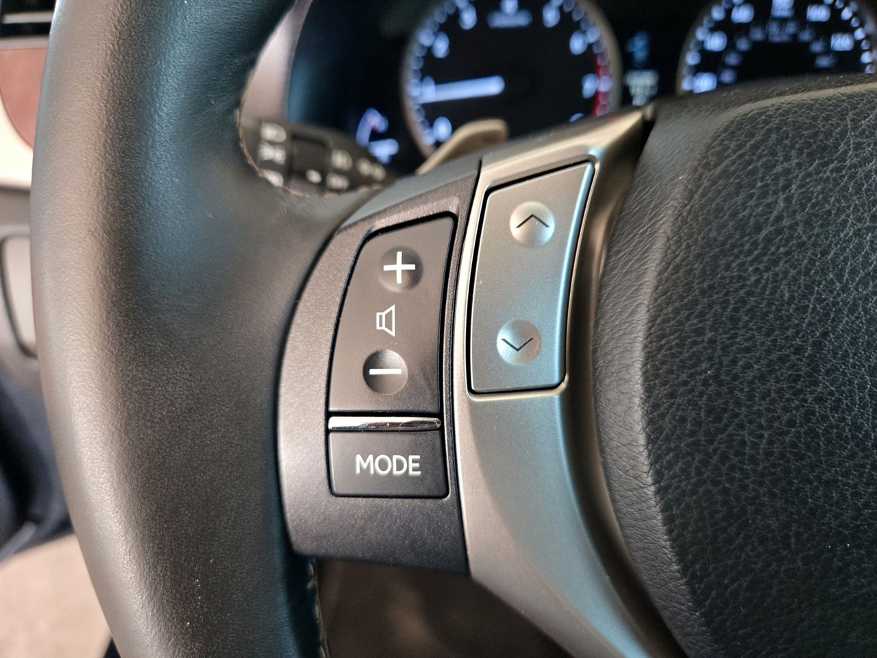 Lexus GS 350 4dr Sdn RWD 2015 Lexus GS 350 4dr Sdn RWD 2015