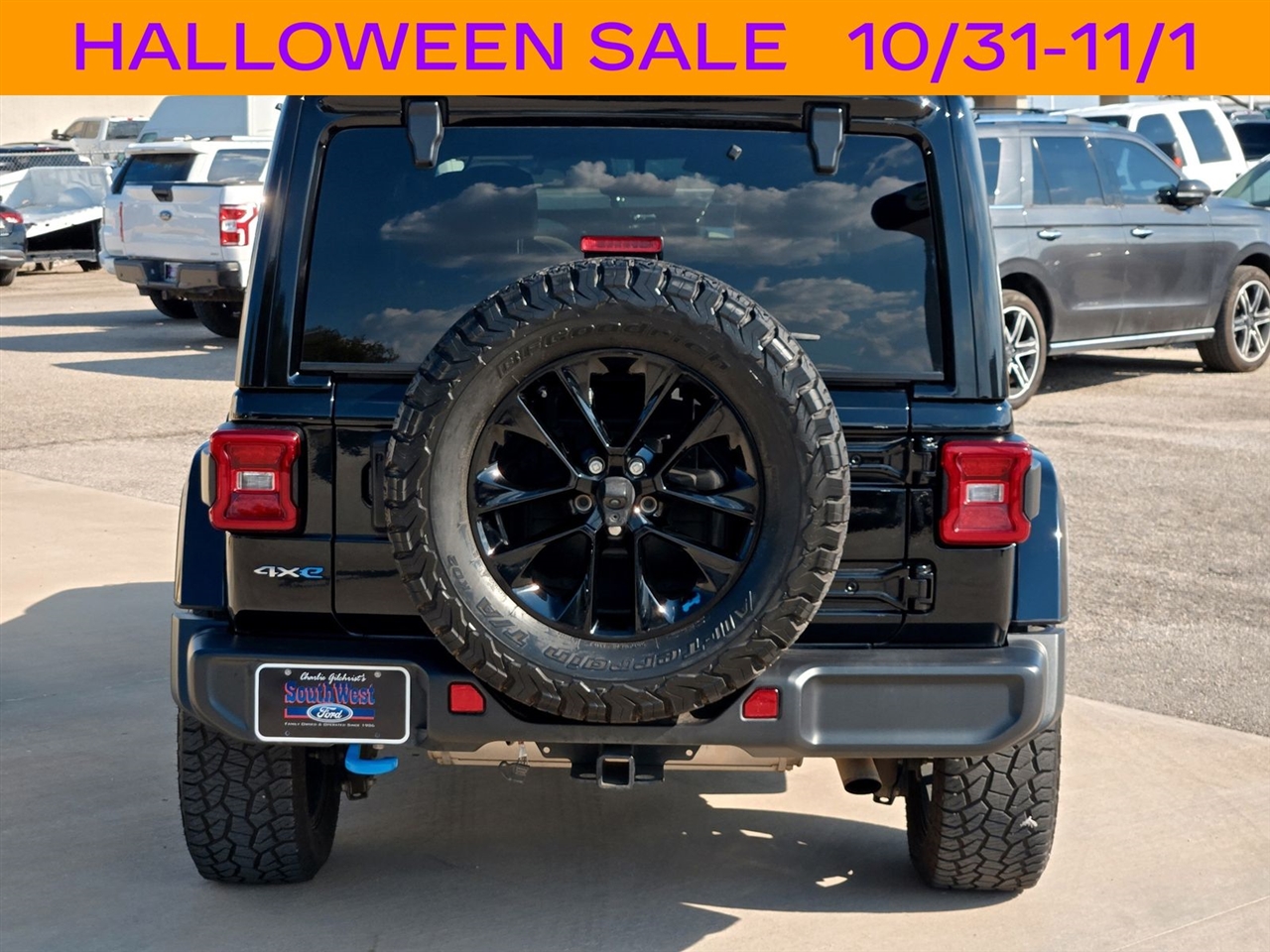 Jeep Wrangler 4xe Unlimited Sahara 4x4 2022 Jeep Wrangler 4xe Unlimited Sahara 4x4 2022