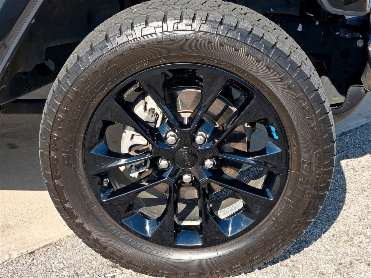 Jeep Wrangler 4xe Unlimited Sahara 4x4 2022 Jeep Wrangler 4xe Unlimited Sahara 4x4 2022