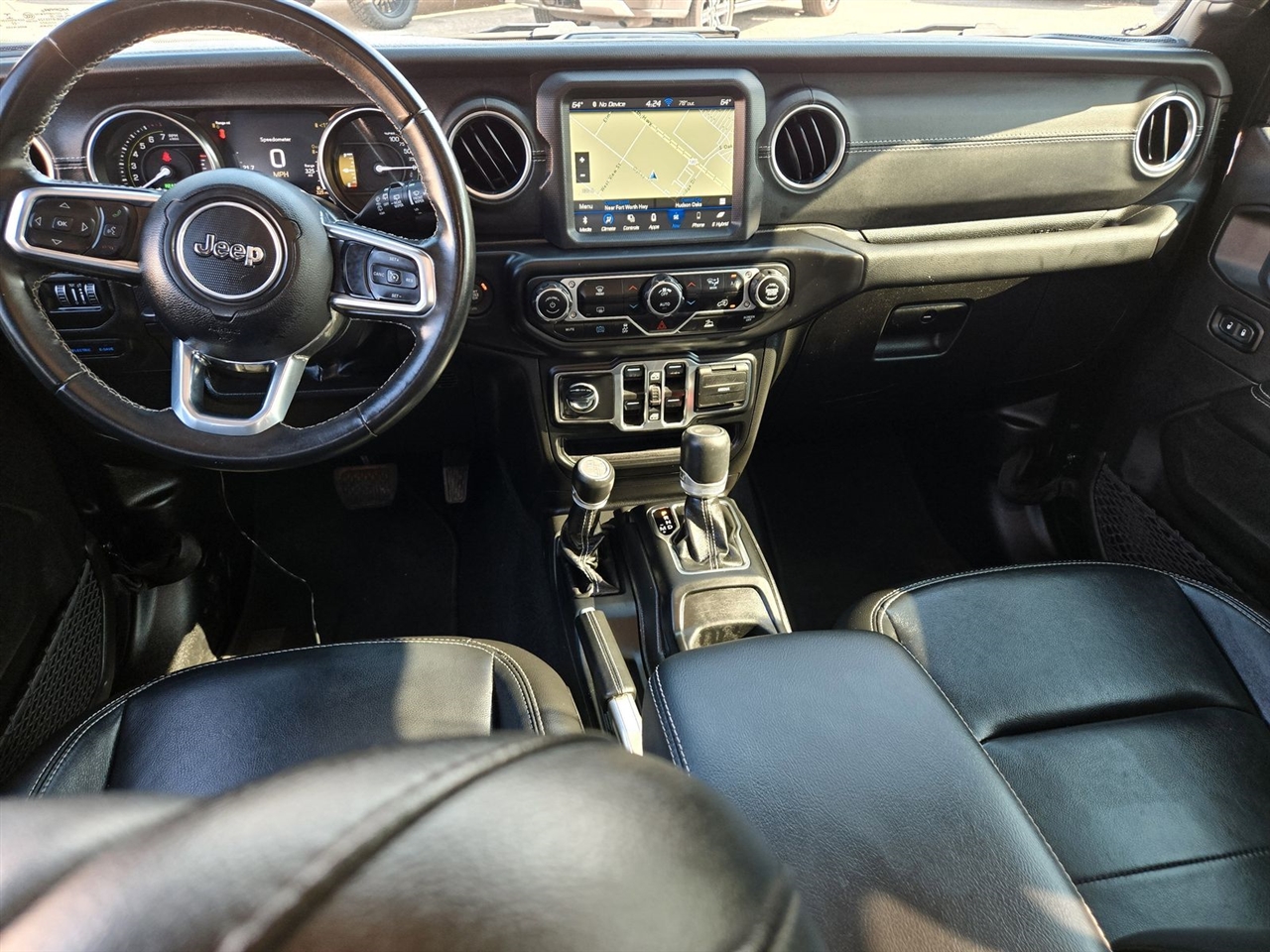 Jeep Wrangler 4xe Unlimited Sahara 4x4 2022 Jeep Wrangler 4xe Unlimited Sahara 4x4 2022