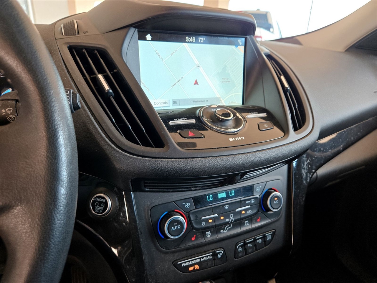 Ford Escape Titanium FWD 2019 Ford Escape Titanium FWD 2019