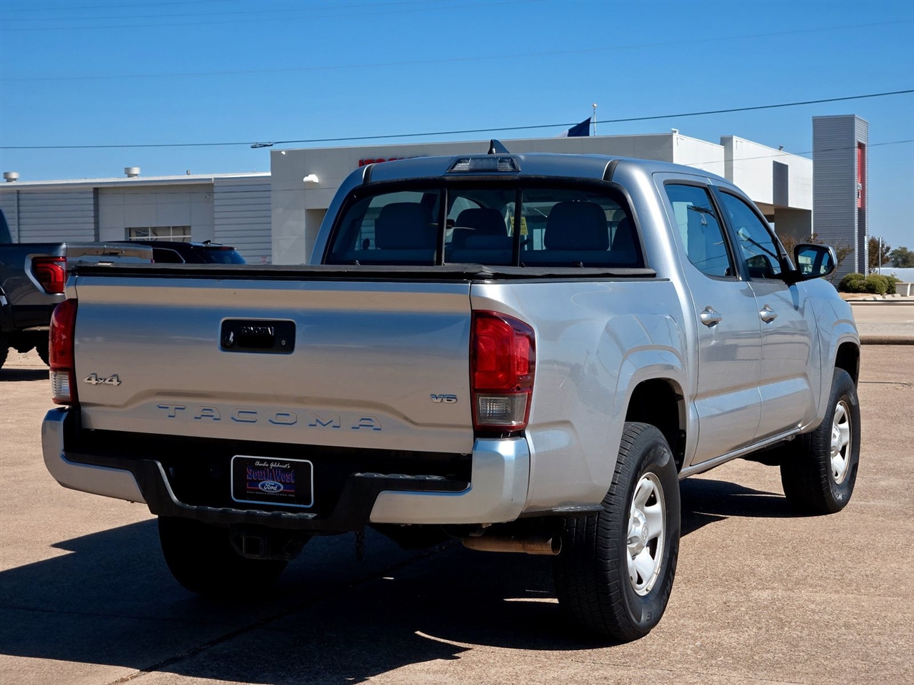 Toyota Tacoma TRD Off Road Double Cab 5' Bed V6 4x4 MT (Natl) 2018 Toyota Tacoma TRD Off Road Double Cab 5' Bed V6 4x4 MT (Natl) 2018