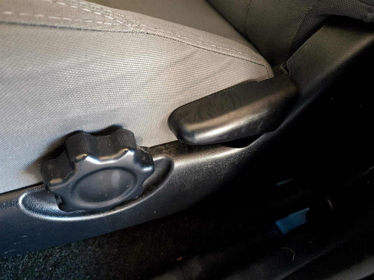 Toyota Tacoma TRD Off Road Double Cab 5' Bed V6 4x4 MT (Natl) 2018 Toyota Tacoma TRD Off Road Double Cab 5' Bed V6 4x4 MT (Natl) 2018