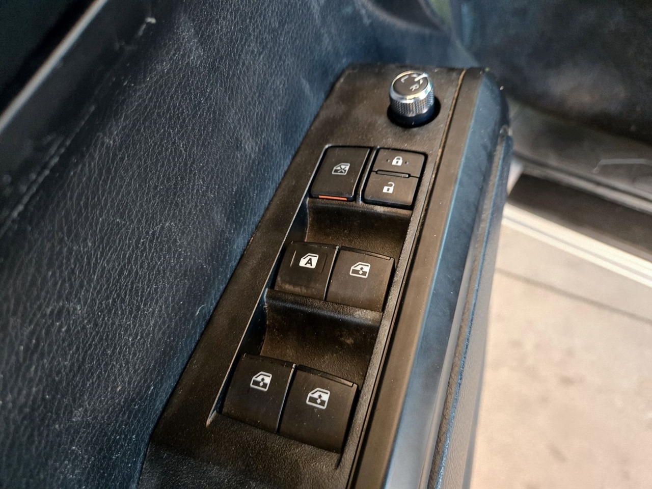 Toyota Tacoma TRD Off Road Double Cab 5' Bed V6 4x4 MT (Natl) 2018 Toyota Tacoma TRD Off Road Double Cab 5' Bed V6 4x4 MT (Natl) 2018