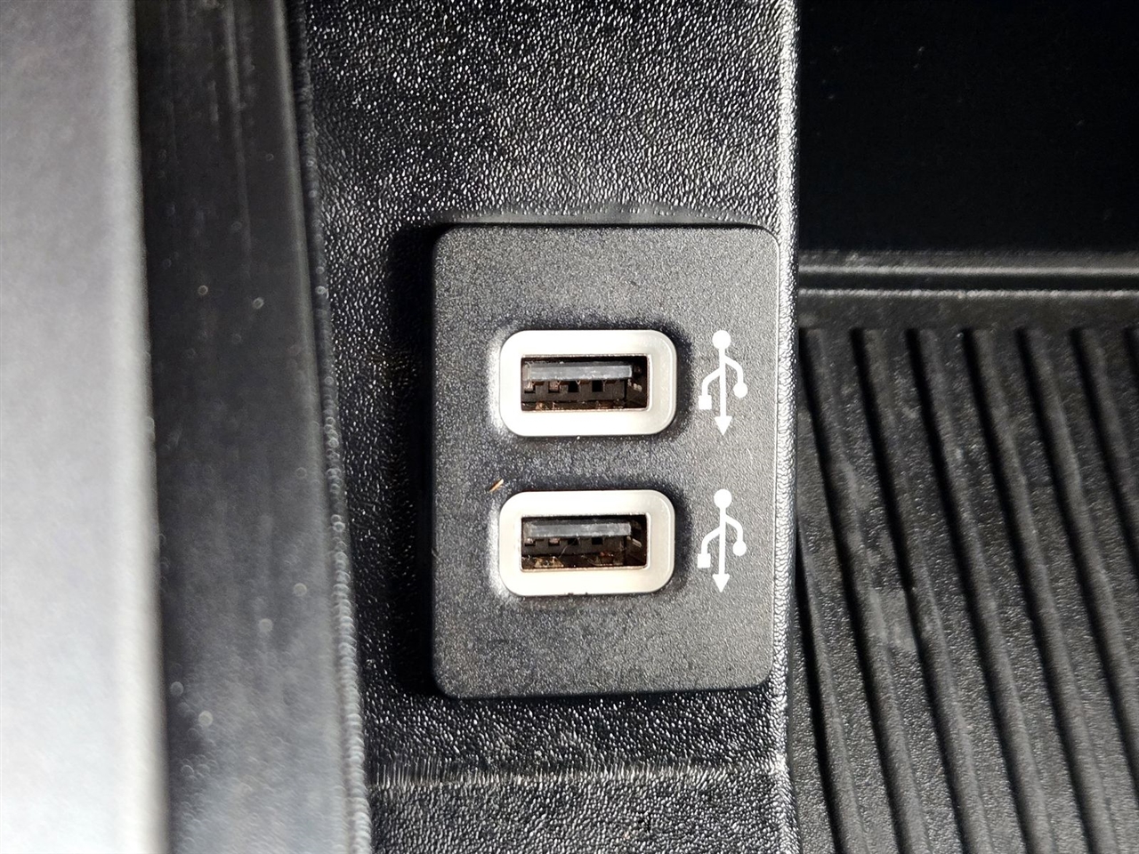 Ford F-150 King Ranch 4WD SuperCrew 5.5' Box 2020 Ford F-150 King Ranch 4WD SuperCrew 5.5' Box 2020