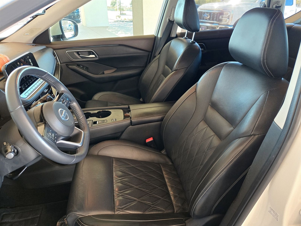 Nissan Rogue FWD Platinum 2021 Nissan Rogue FWD Platinum 2021