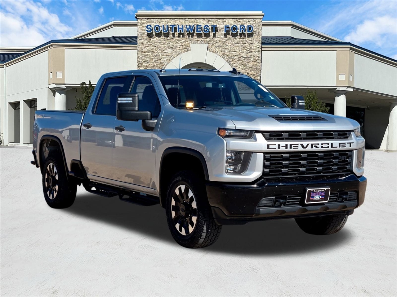 2020 Chevrolet Silverado 2500HD 4WD Crew Cab 159" Custom