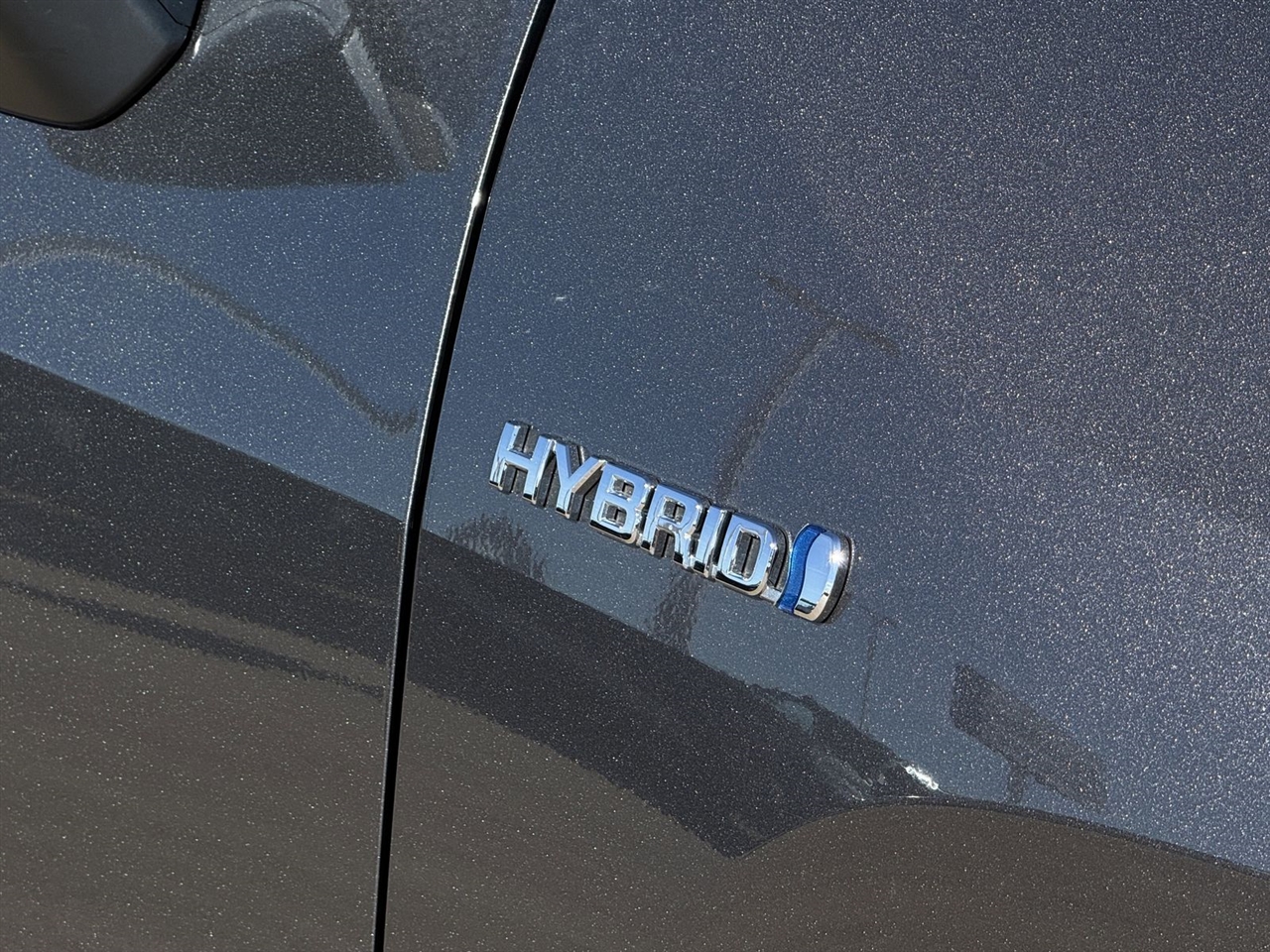 Toyota RAV4 Hybrid XSE AWD (Natl) 2021