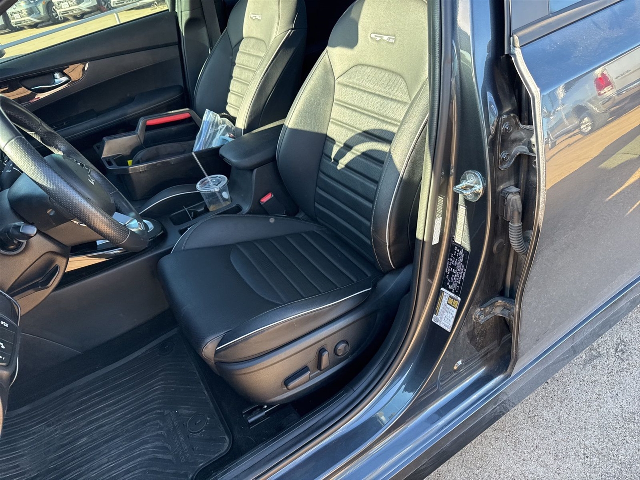 Kia Forte GT-Line IVT 2023