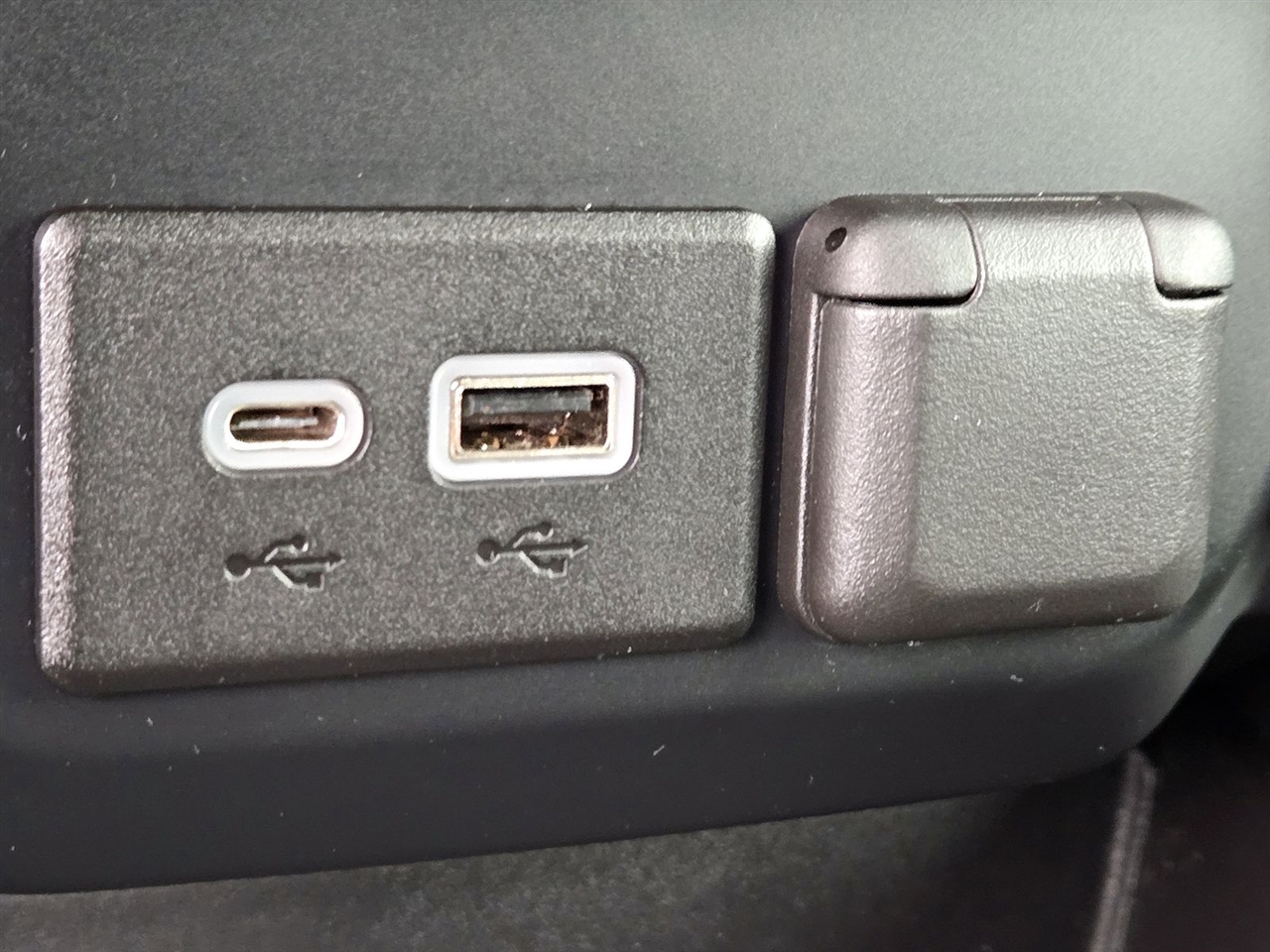 Chevrolet Silverado 1500 4WD Crew Cab 147" LT Trail Boss 2019