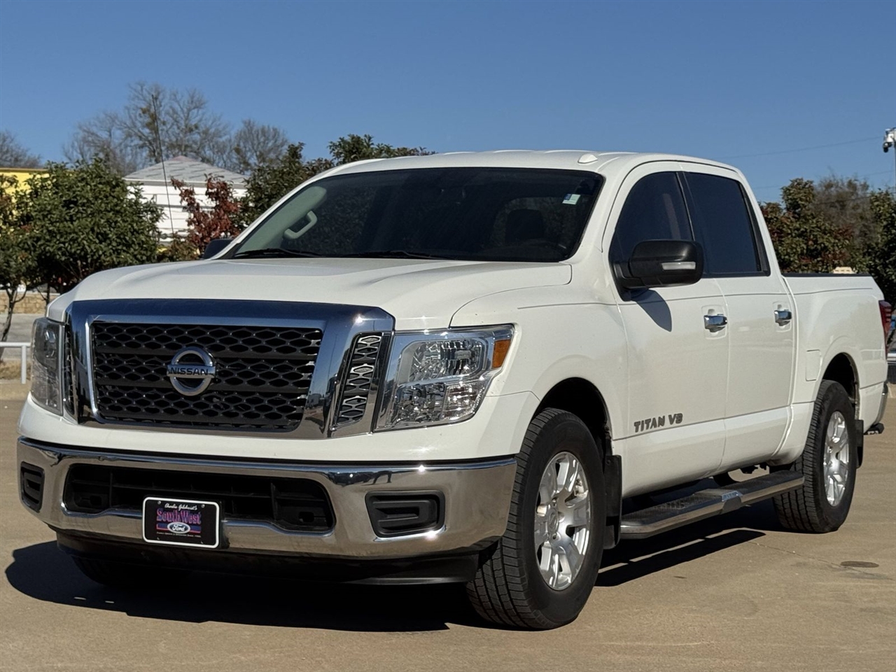 Nissan Titan 4x2 Crew Cab SV 2018