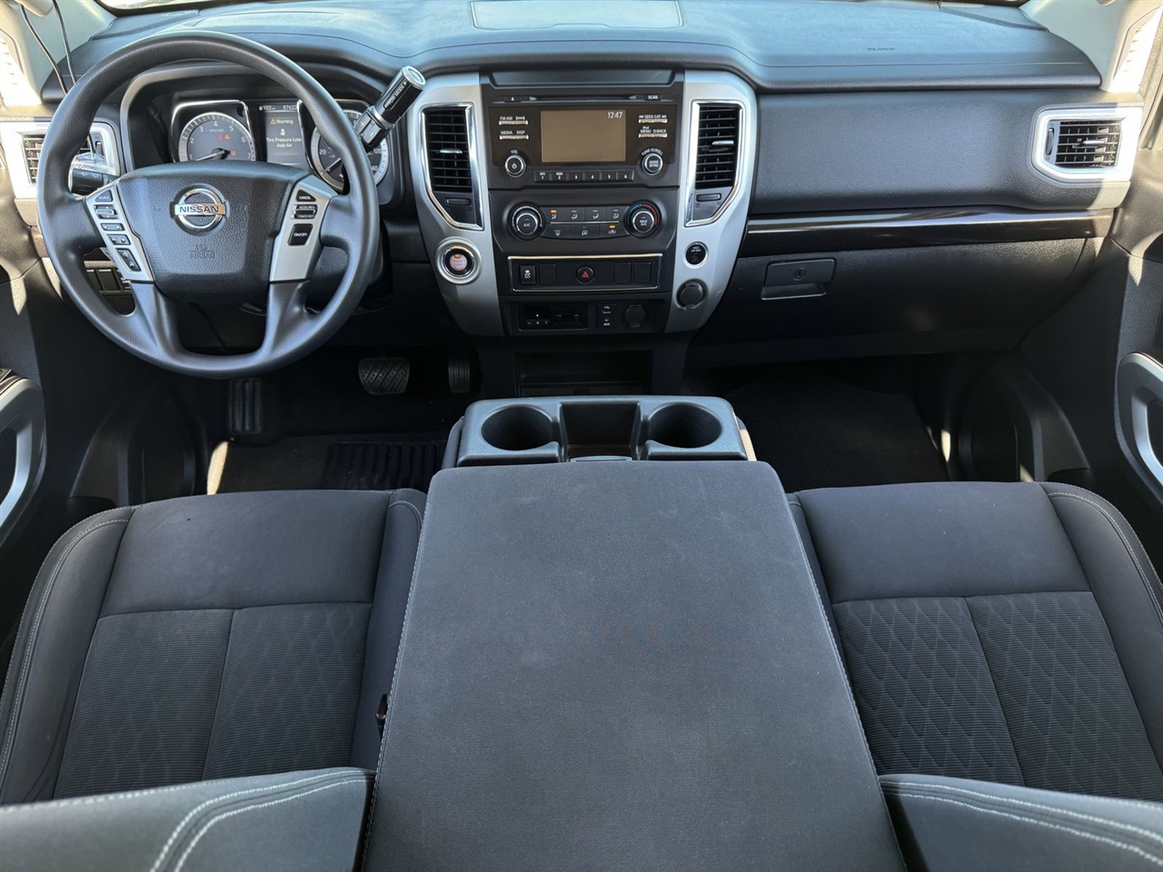 Nissan Titan 4x2 Crew Cab SV 2018