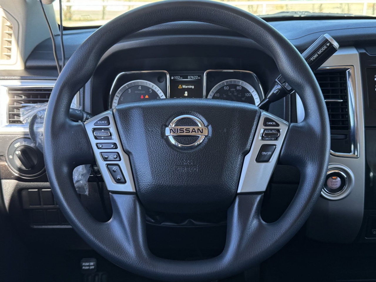 Nissan Titan 4x2 Crew Cab SV 2018