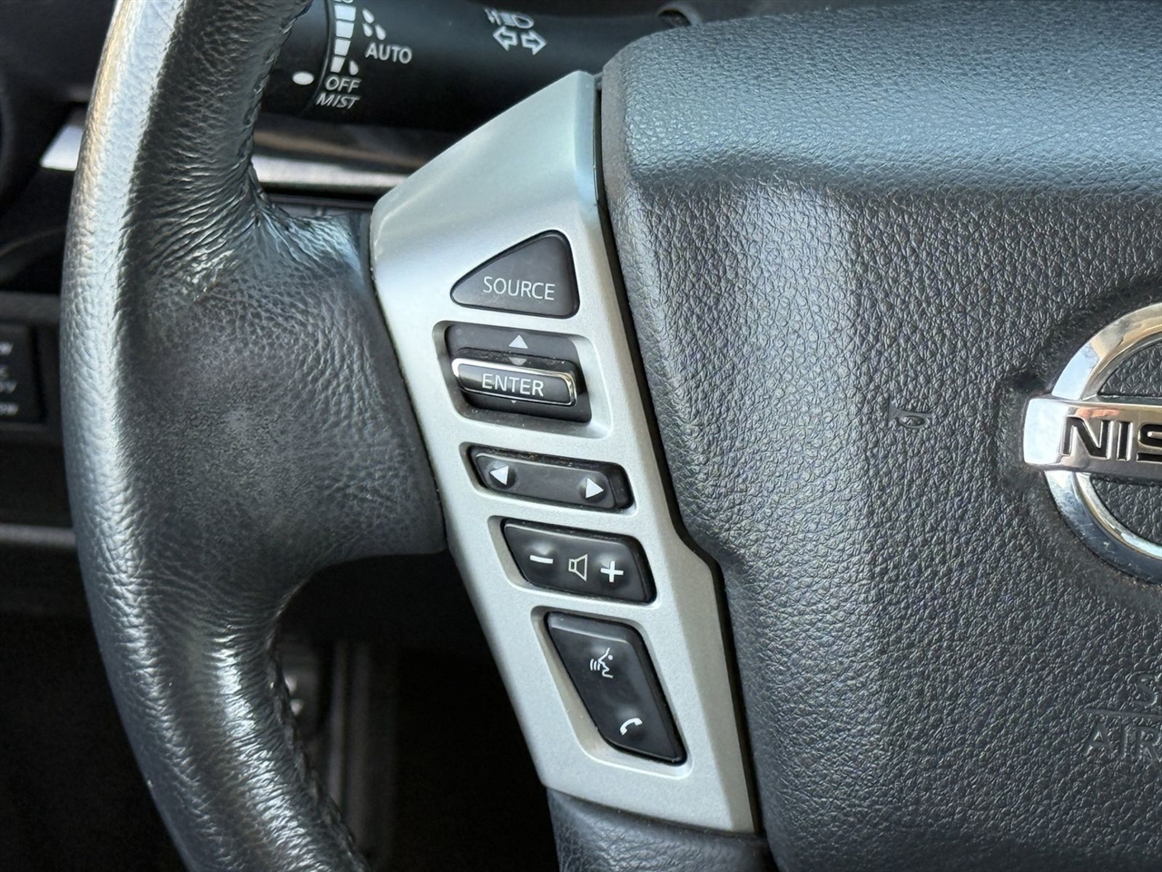 Nissan Titan 4x4 Crew Cab SV 2021