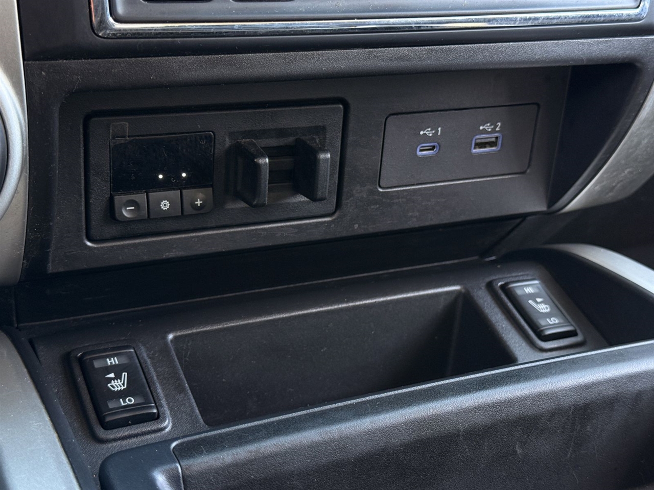 Nissan Titan 4x4 Crew Cab SV 2021