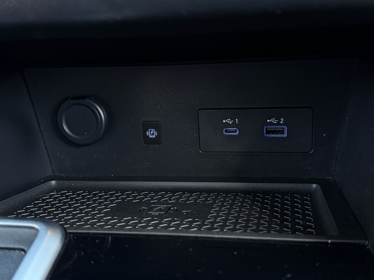 Nissan Pathfinder SL 2WD 2022