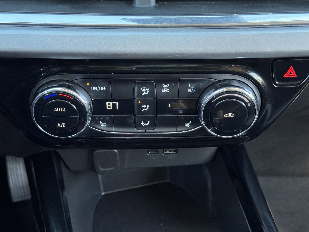 Chevrolet Trax FWD 4dr LT 2024