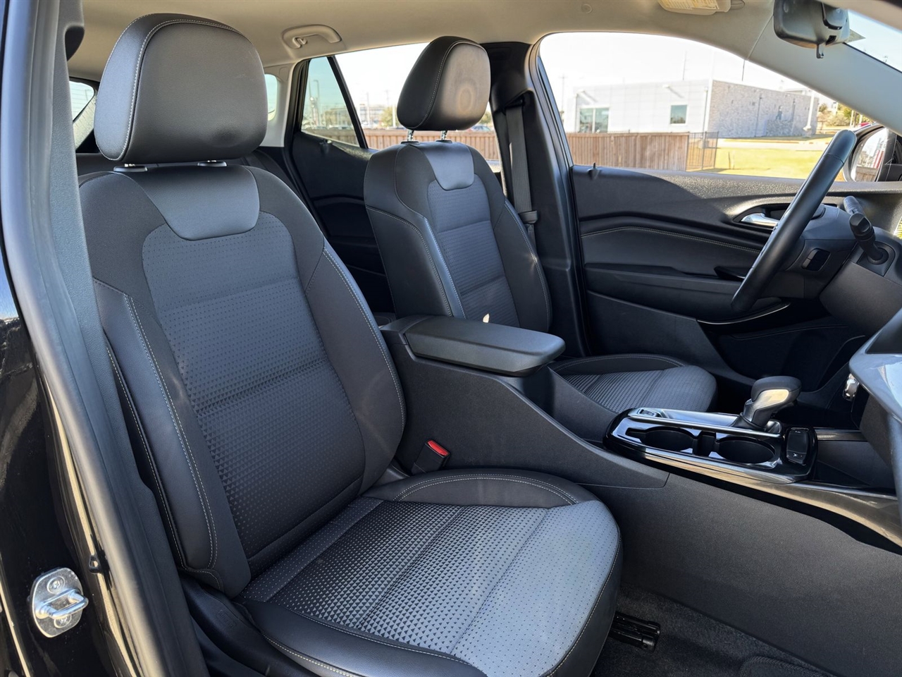 Chevrolet Trax FWD 4dr LT 2024