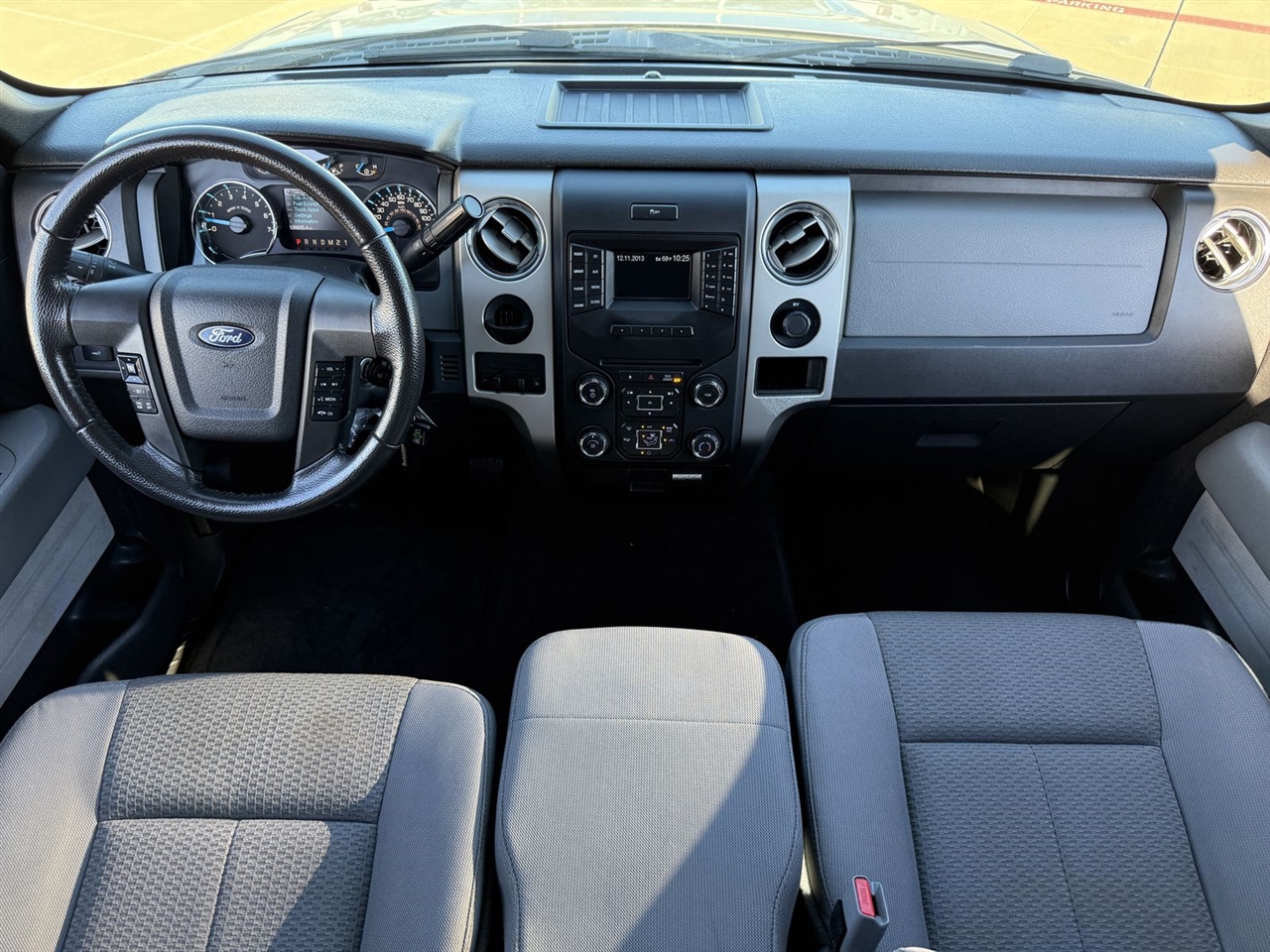 Ford F-150 2WD SuperCrew 145" King Ranch 2013