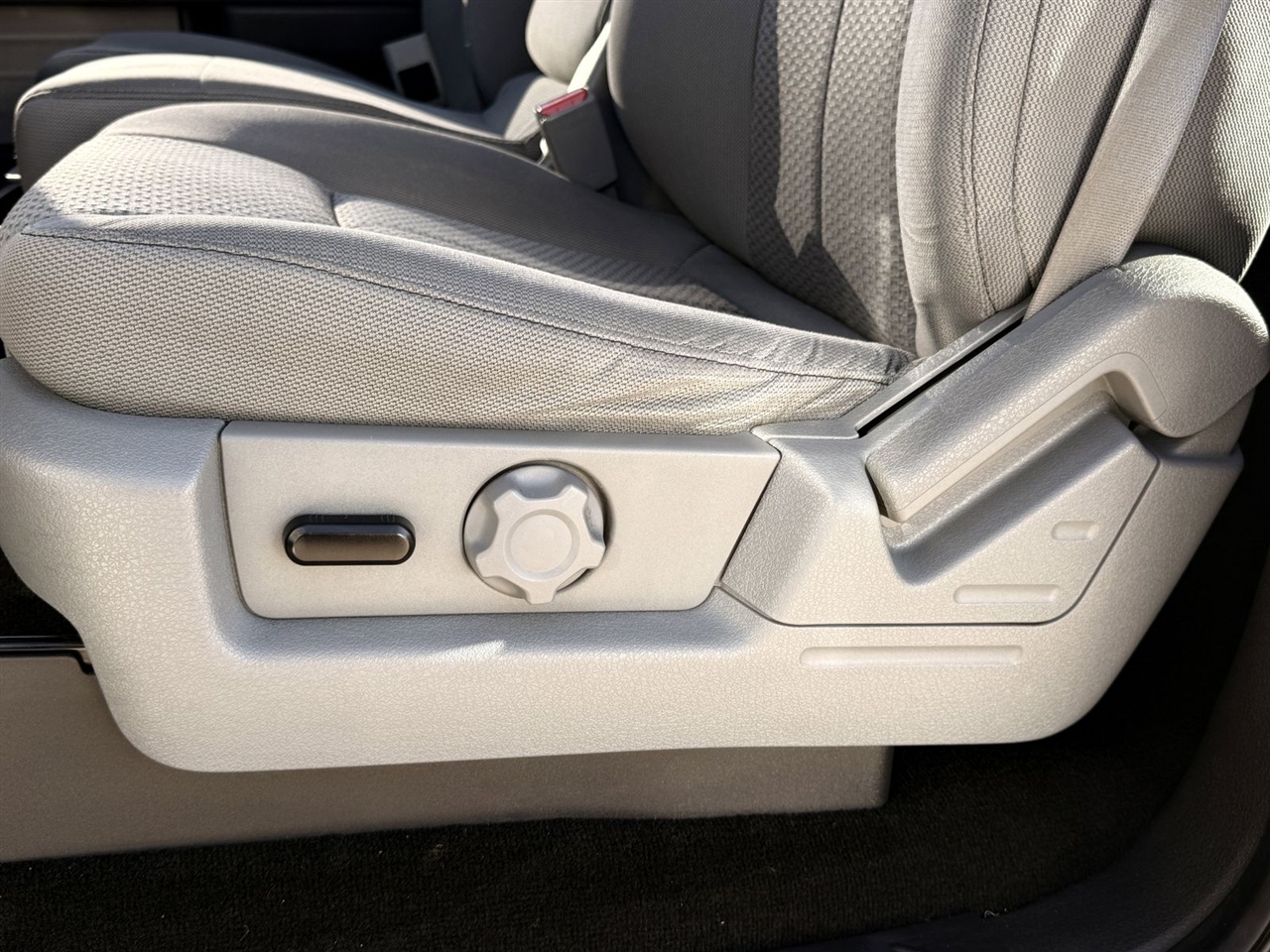 Ford F-150 2WD SuperCrew 145" King Ranch 2013