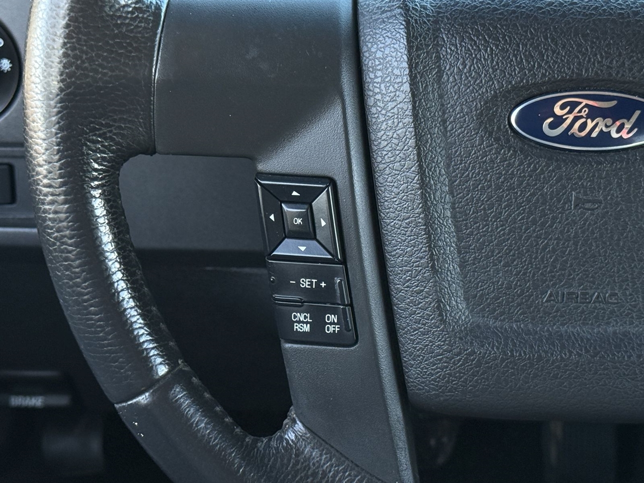 Ford F-150 4WD SuperCrew 145" King Ranch 2014