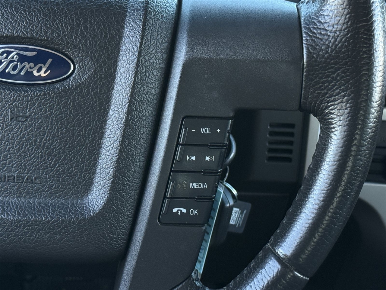 Ford F-150 4WD SuperCrew 145" King Ranch 2014