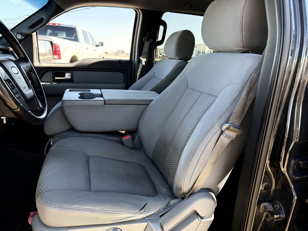 Ford F-150 4WD SuperCrew 145" King Ranch 2014