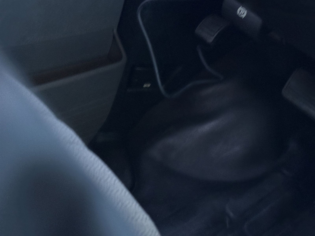 GMC Savana Cargo Van RWD 2500 135" 2017