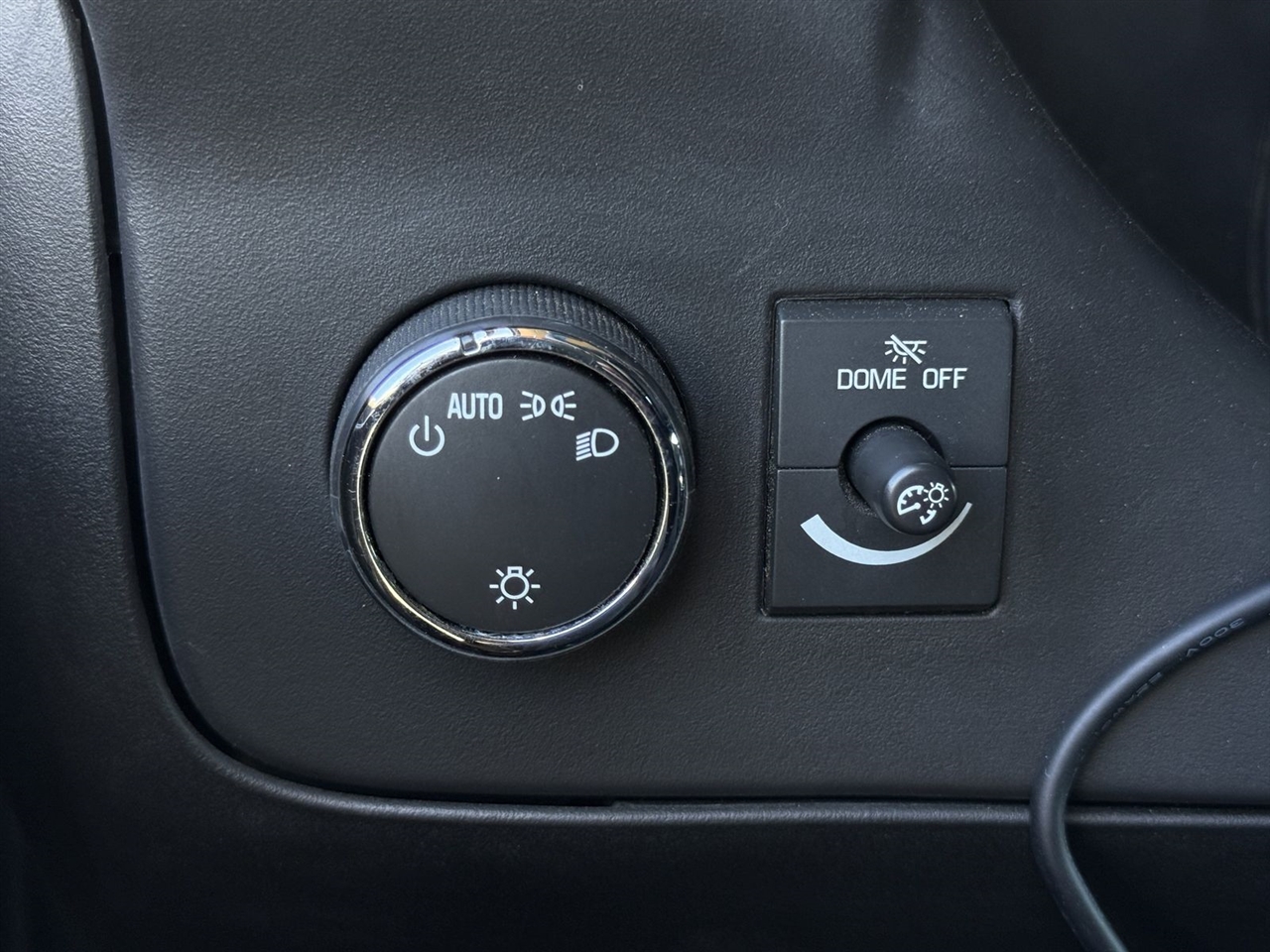 GMC Savana Cargo Van RWD 2500 135" 2017