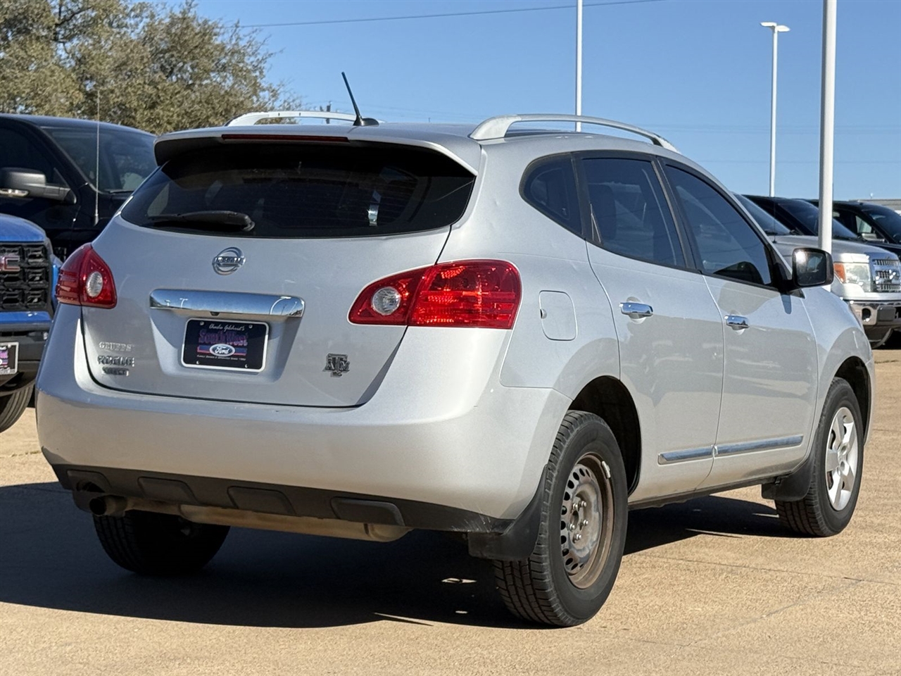 Nissan Rogue Select FWD 4dr S 2014